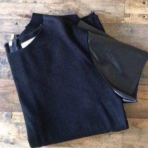 Costa Blanca shirt with Leather-like sleeves!